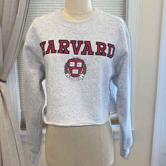 Forever 21 Harvard Cropped Fleece Sweatshirt - Picture 2 of 8